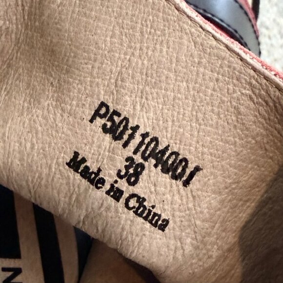 Fly London $218 Womens 38 US 7.5-8 Black Red Chunky Comfort Wedges Sandals Shoes - Picture 10 of 16